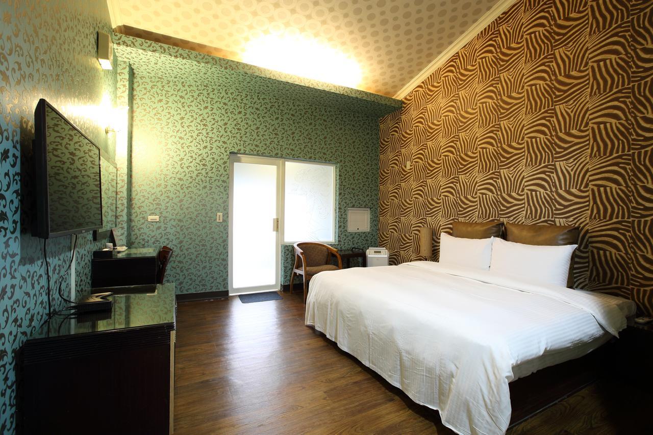 Cyuan Tang Hot Spring Hotel Jiaoxi Esterno foto