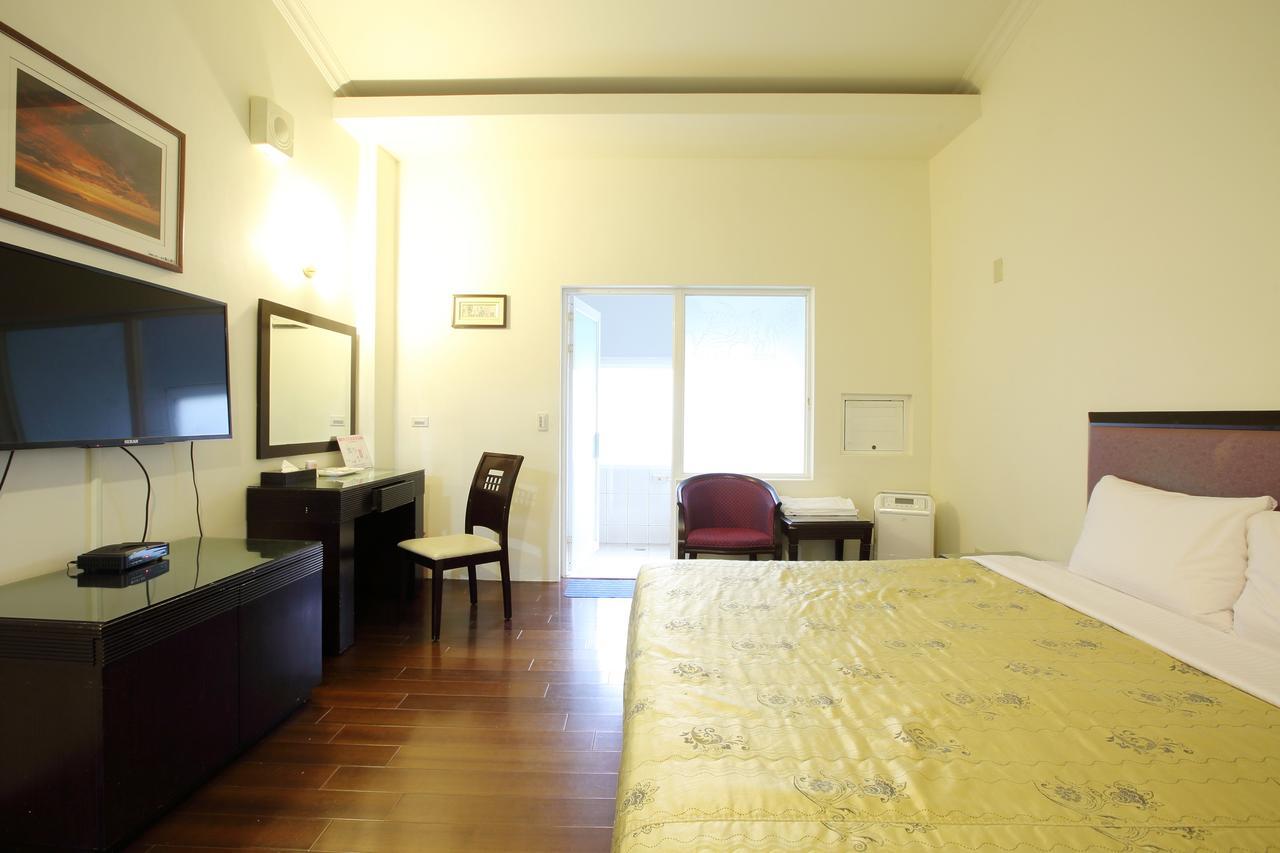 Cyuan Tang Hot Spring Hotel Jiaoxi Esterno foto