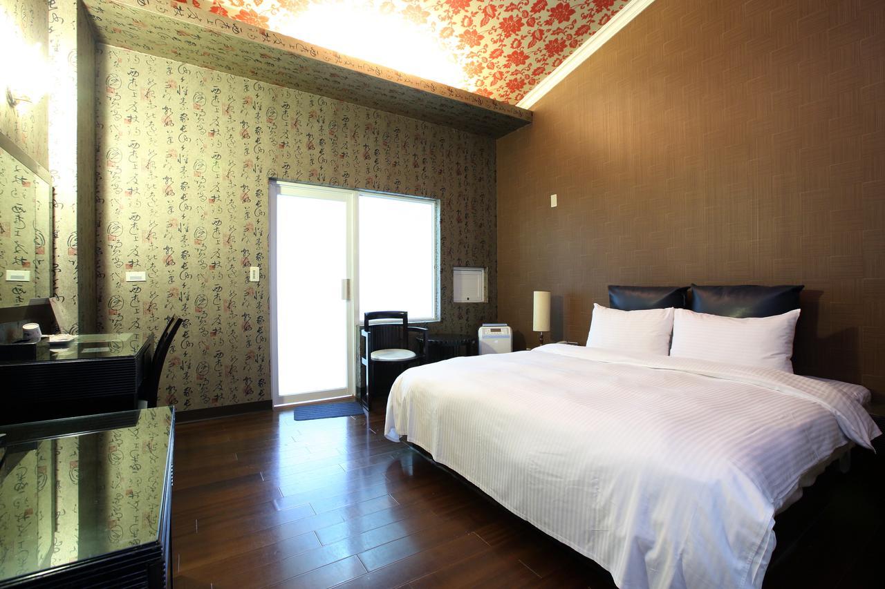 Cyuan Tang Hot Spring Hotel Jiaoxi Esterno foto